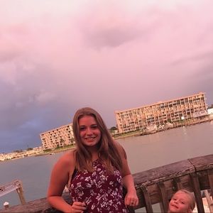 Meet your Posher, Savannah